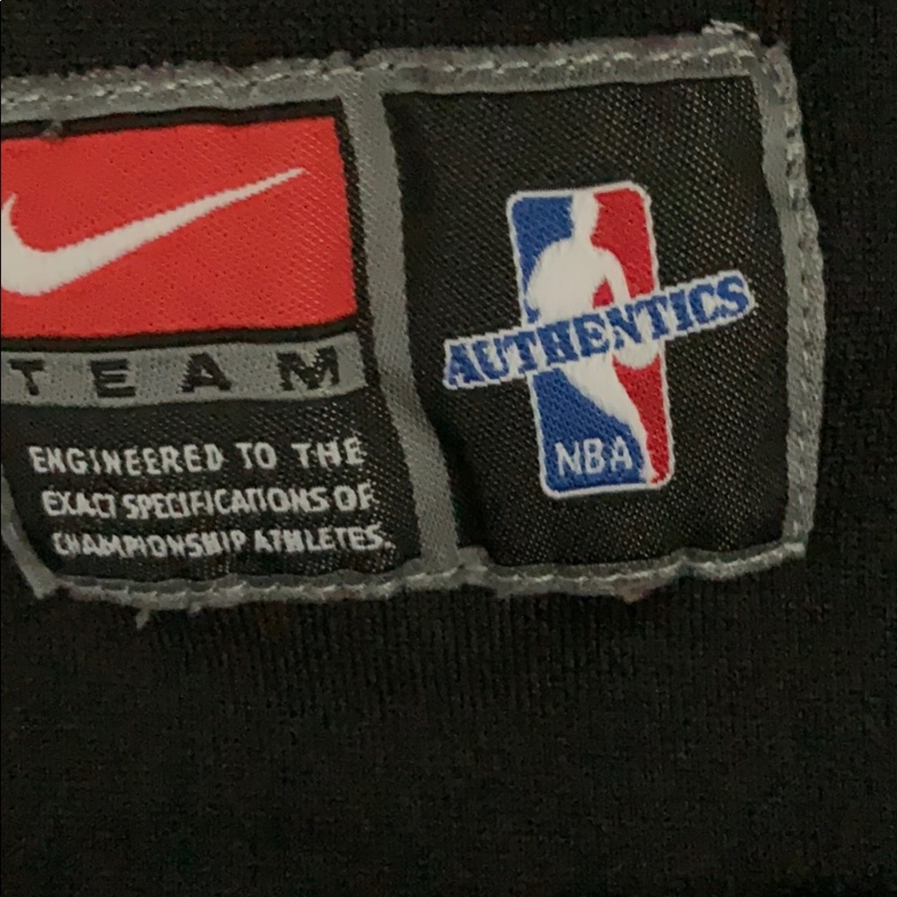 Men’s San Antonio Spurs shooting shirt